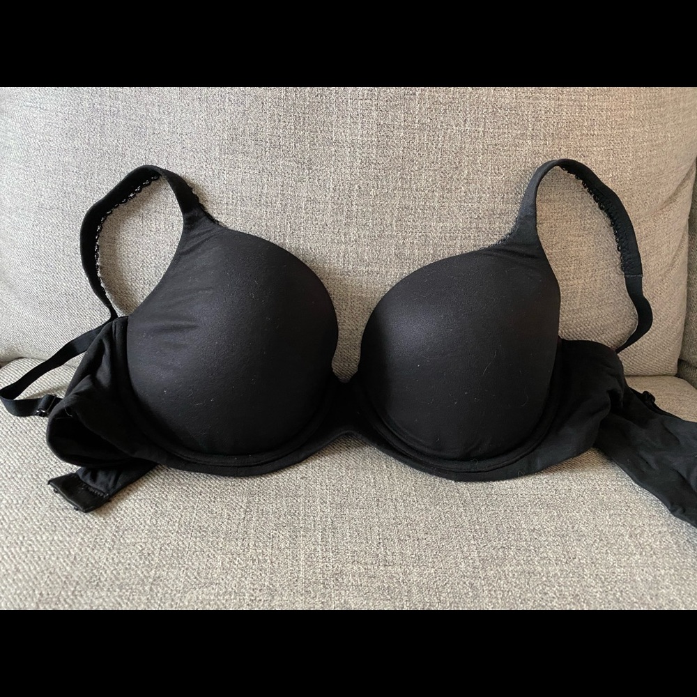 Victoria’s Secret lined Demi bra